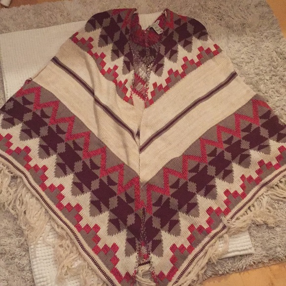 American Rag Sweaters - American rag  poncho